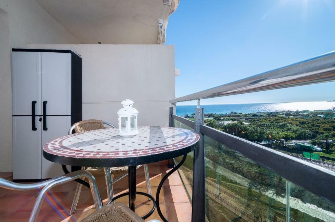 Apartamento En El Mirador De 内尔哈 外观 照片